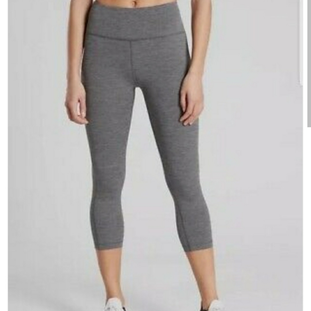 Athleta Sz XS Ultimate Stash Pocket Capri Gray - Picture 1 of 15